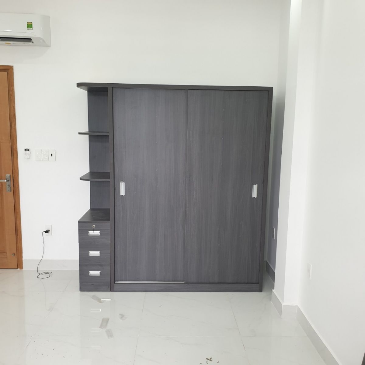 Tủ áo cửa lùa 1m8x2m