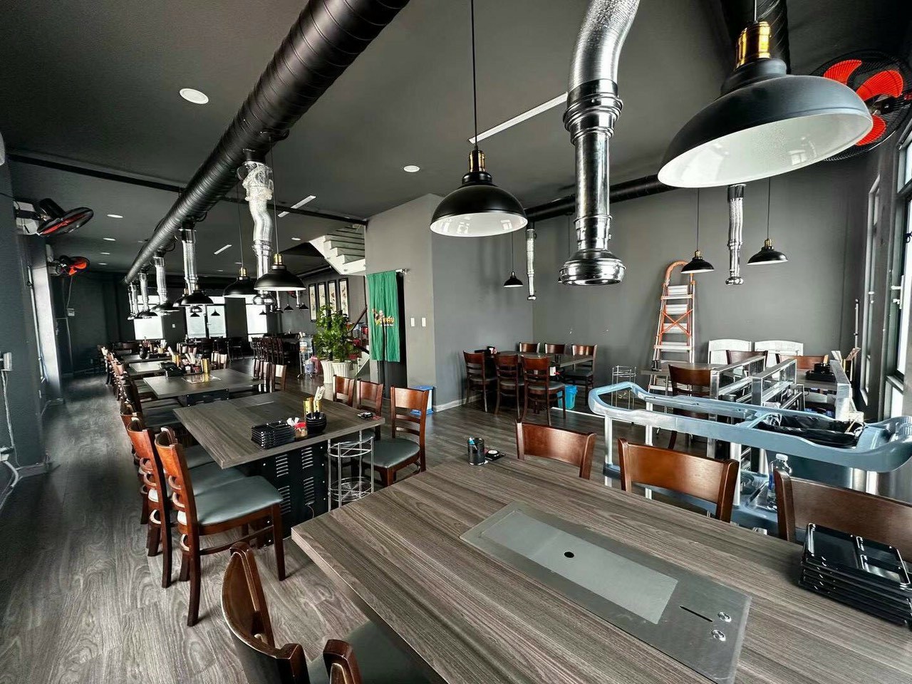 thanh-ly-do-dung-quan-cafe-tphcm-gia-cao