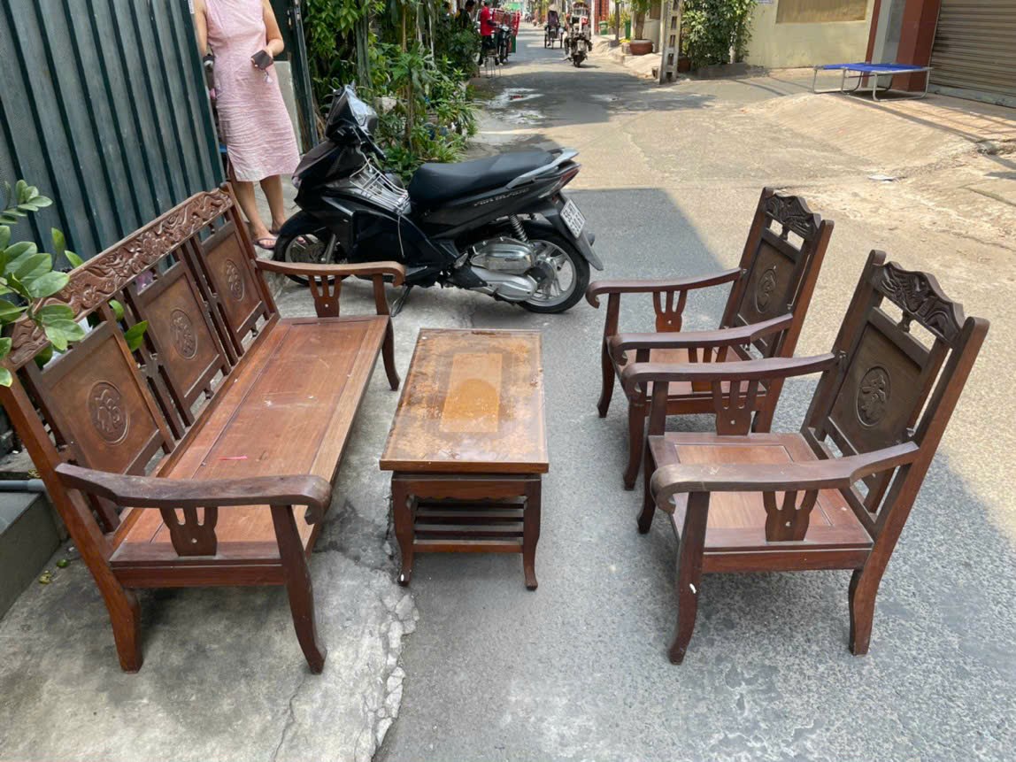 Thu mua thanh lý đồ gỗ cũ tphcm