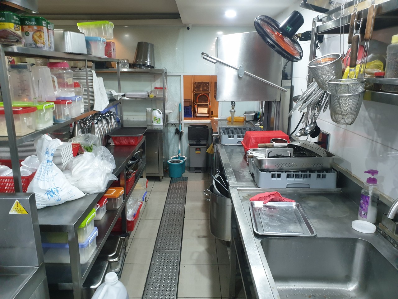 thu mua đồ dùng quán ăn tại quận 7