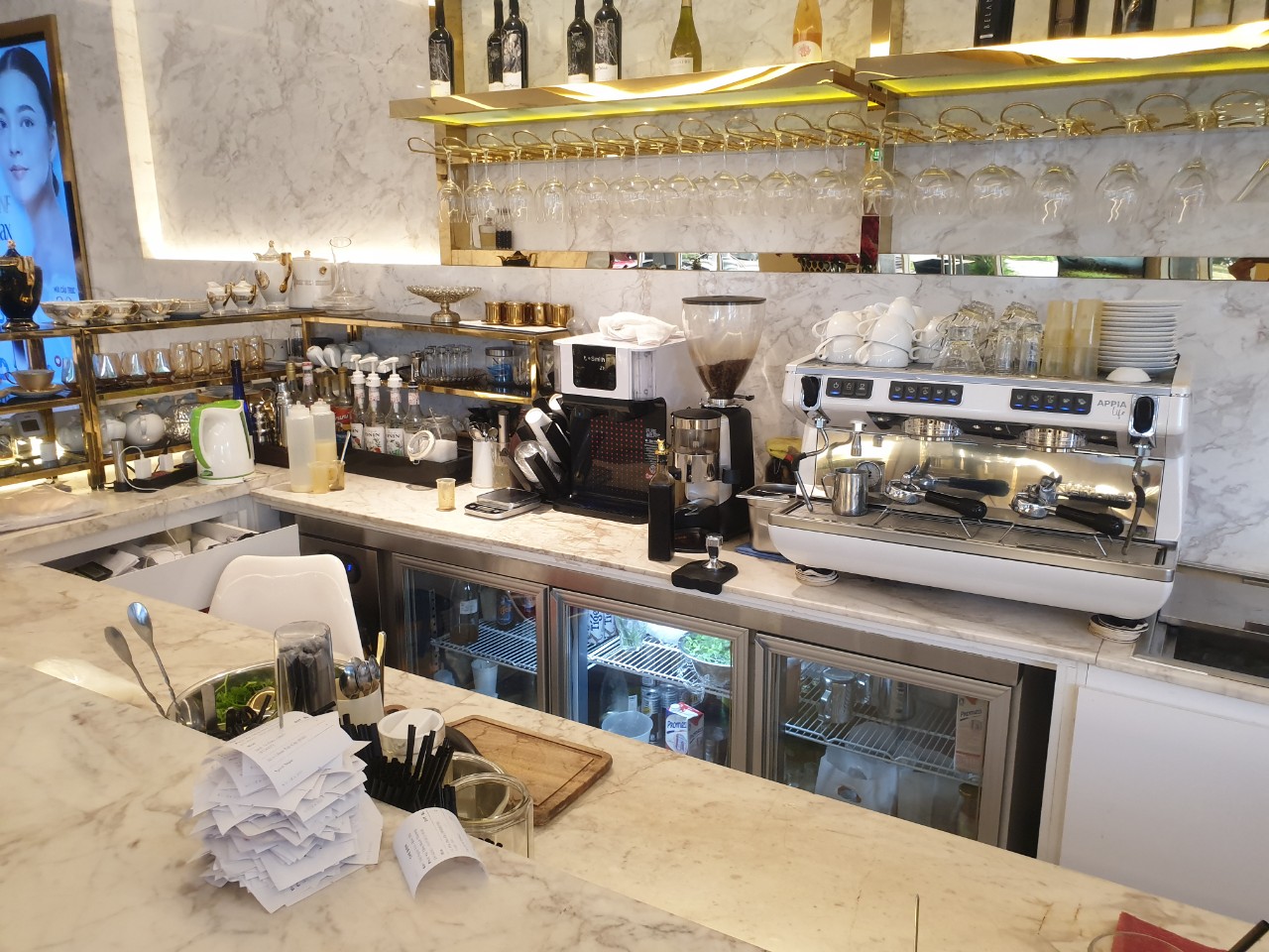 thu mua  quán cafe quận 7